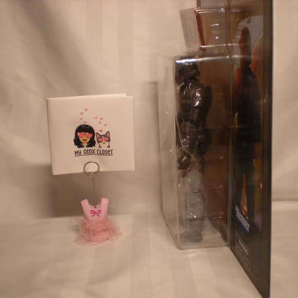 2020 Star Wars: The Mandalorian – Imperial Credit Accessory Collection Character - Picture 2 of 5